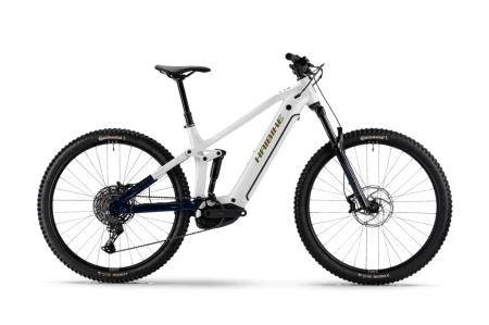 adf33acb-57c5-420f-acd9-32cb039de8ab.webp